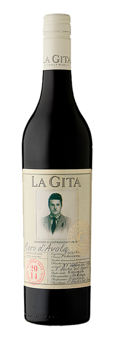 La Gita Nero d'Avola red wine bottle