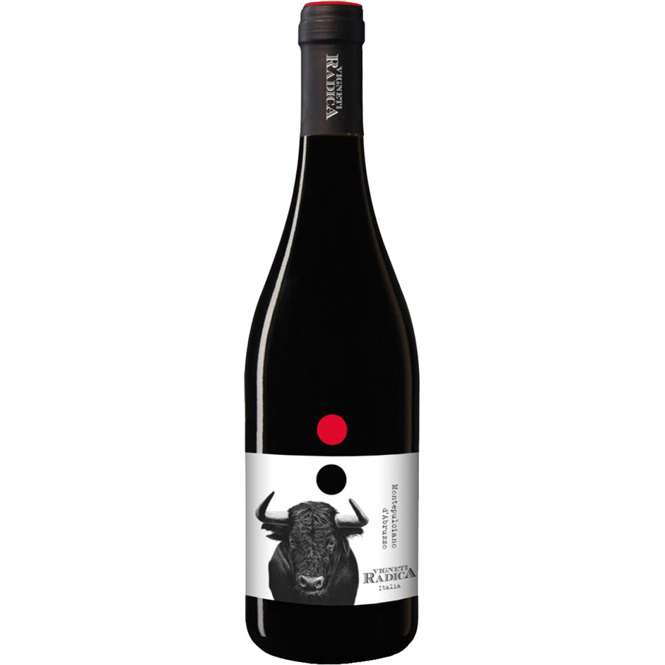 Vigneti Radica Montepulciano d'Abruzzo red wine bottle